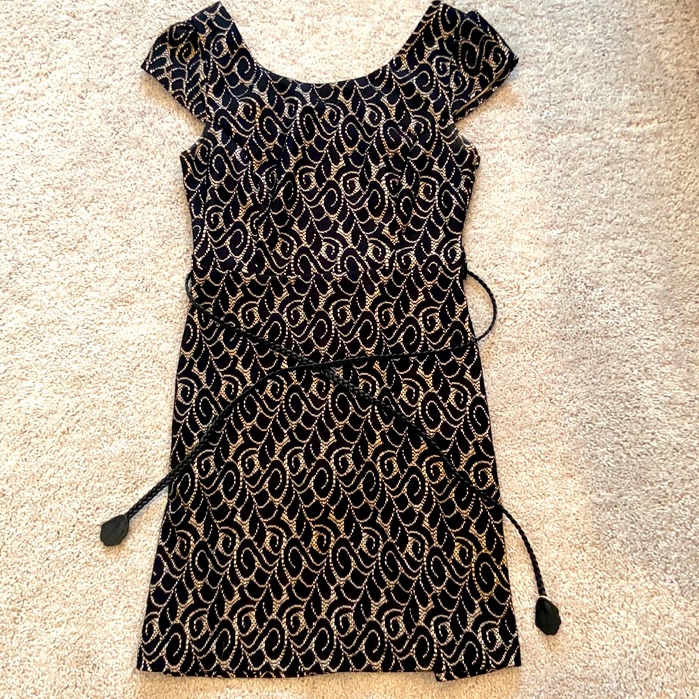 Black and nude dress for any dressed up occasion! Size small
